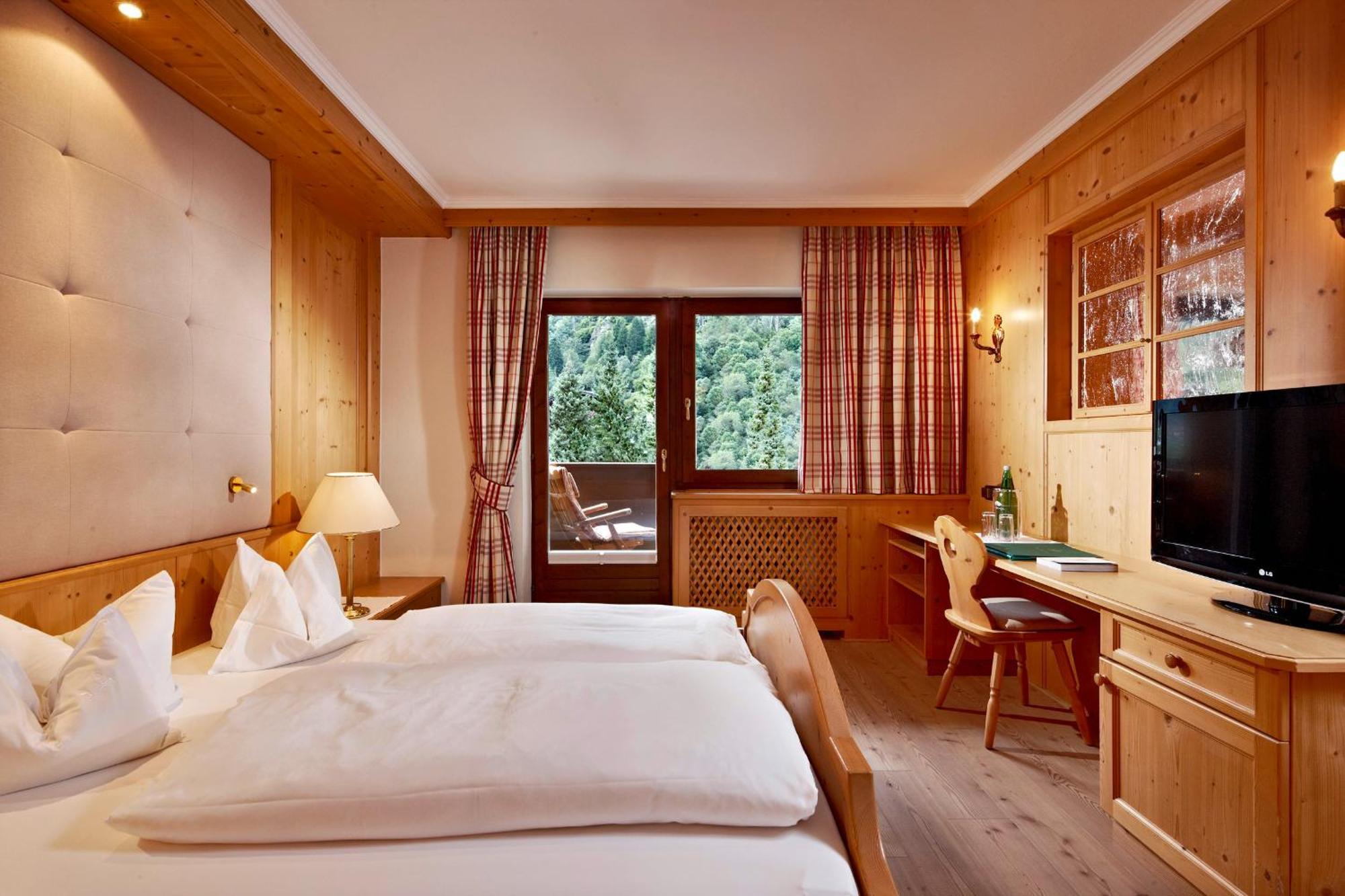 Relais&Chateaux Spa-Hotel Jagdhof Neustift im Stubaital Exterior foto